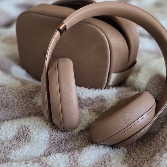 Brown/Sand Beats X Kim Wireless Headphones - Picture 3 of 5